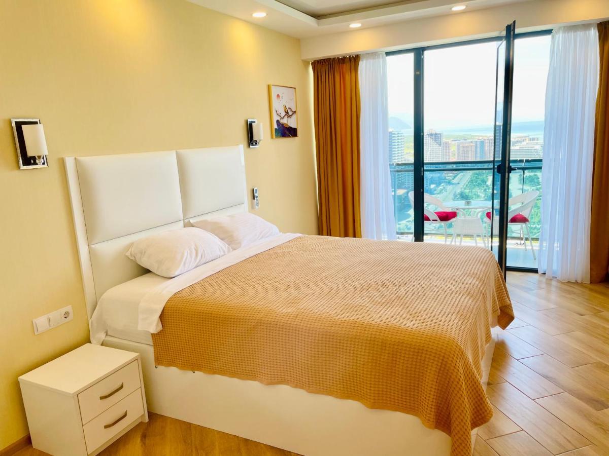 Sea View Apartments Orbi Beach Tower Batoumi Extérieur photo
