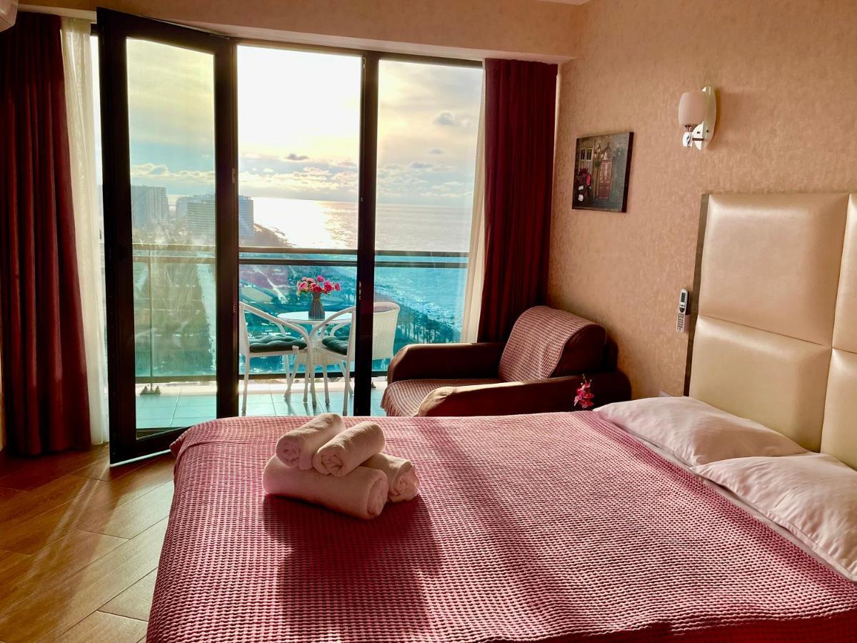 Sea View Apartments Orbi Beach Tower Batoumi Extérieur photo