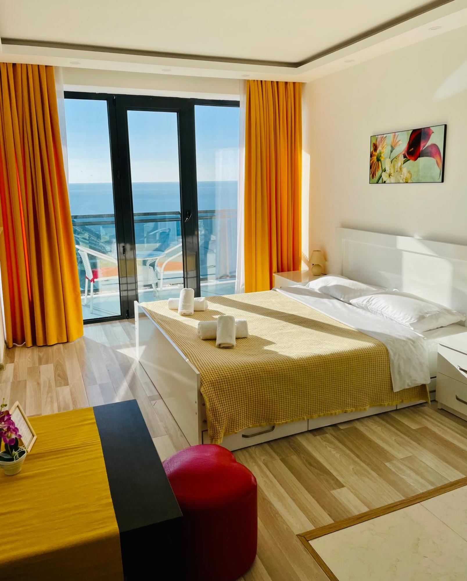 Sea View Apartments Orbi Beach Tower Batoumi Extérieur photo