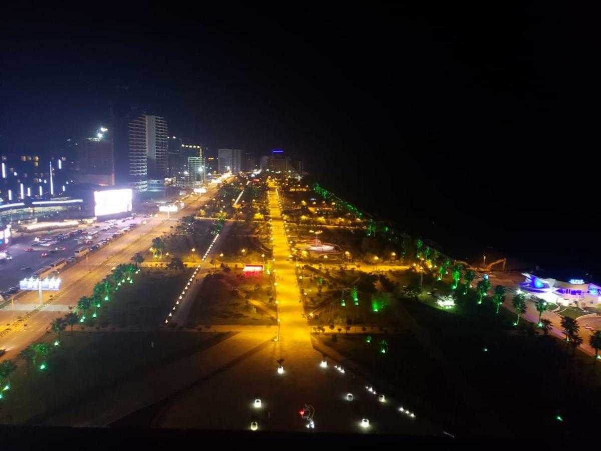 Sea View Apartments Orbi Beach Tower Batoumi Extérieur photo
